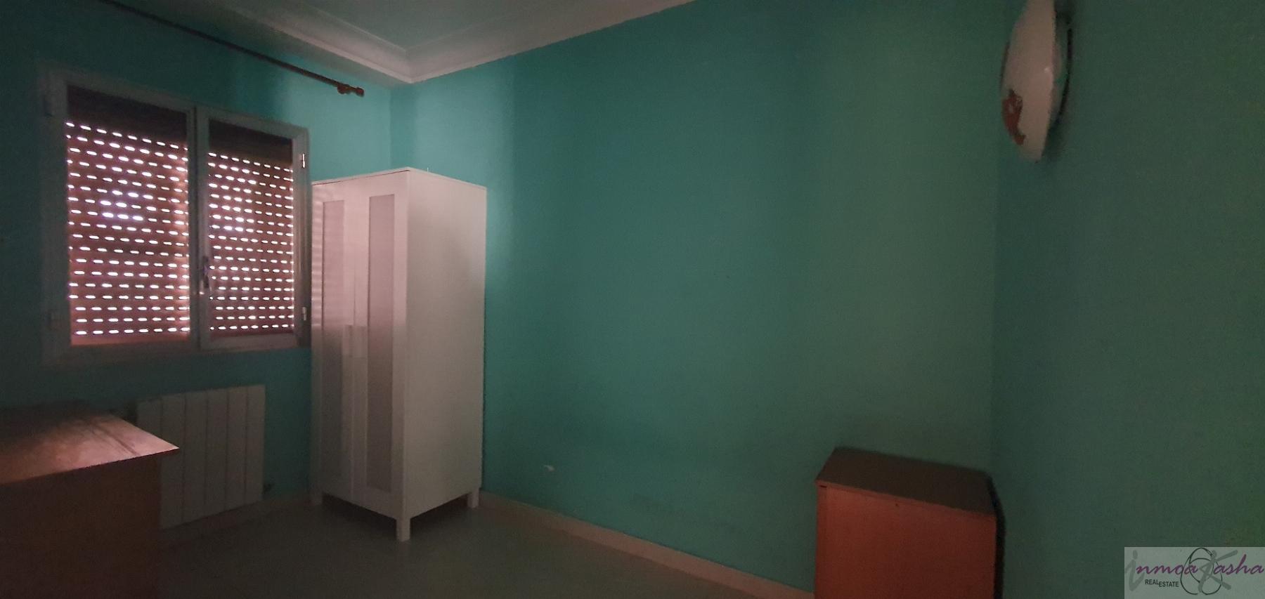 For sale of flat in Madrid