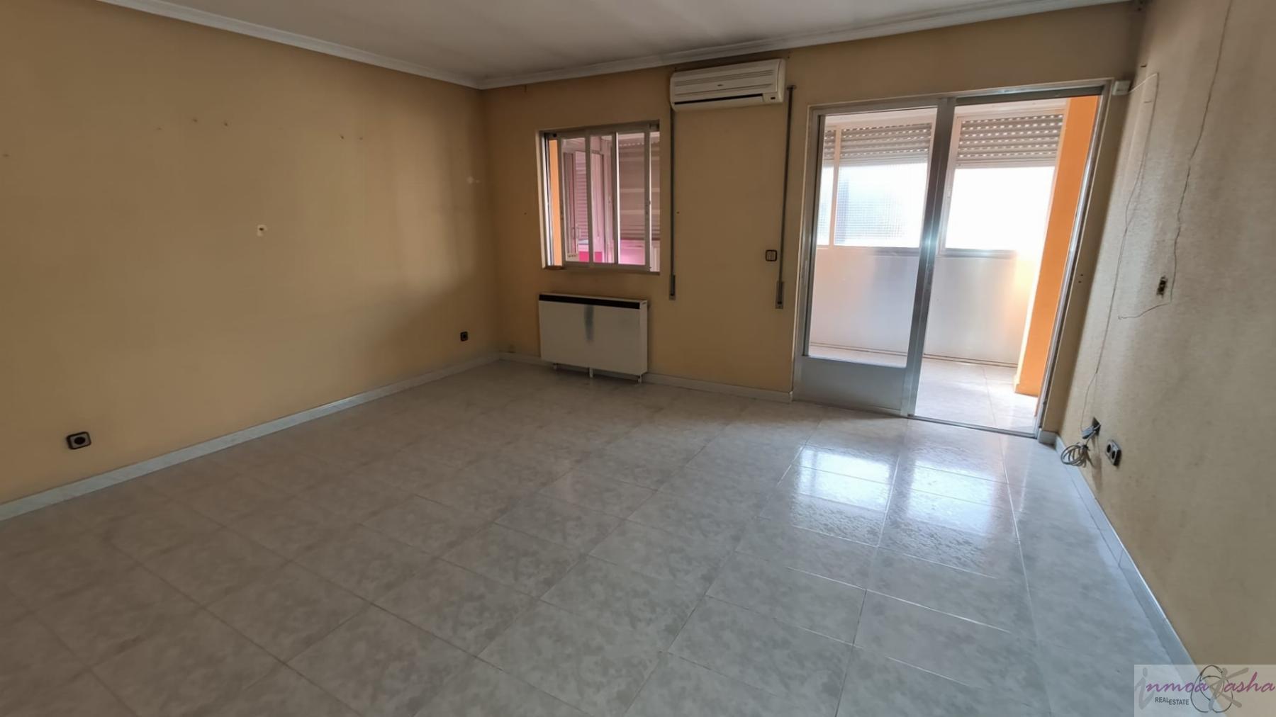 For sale of flat in Fuenlabrada