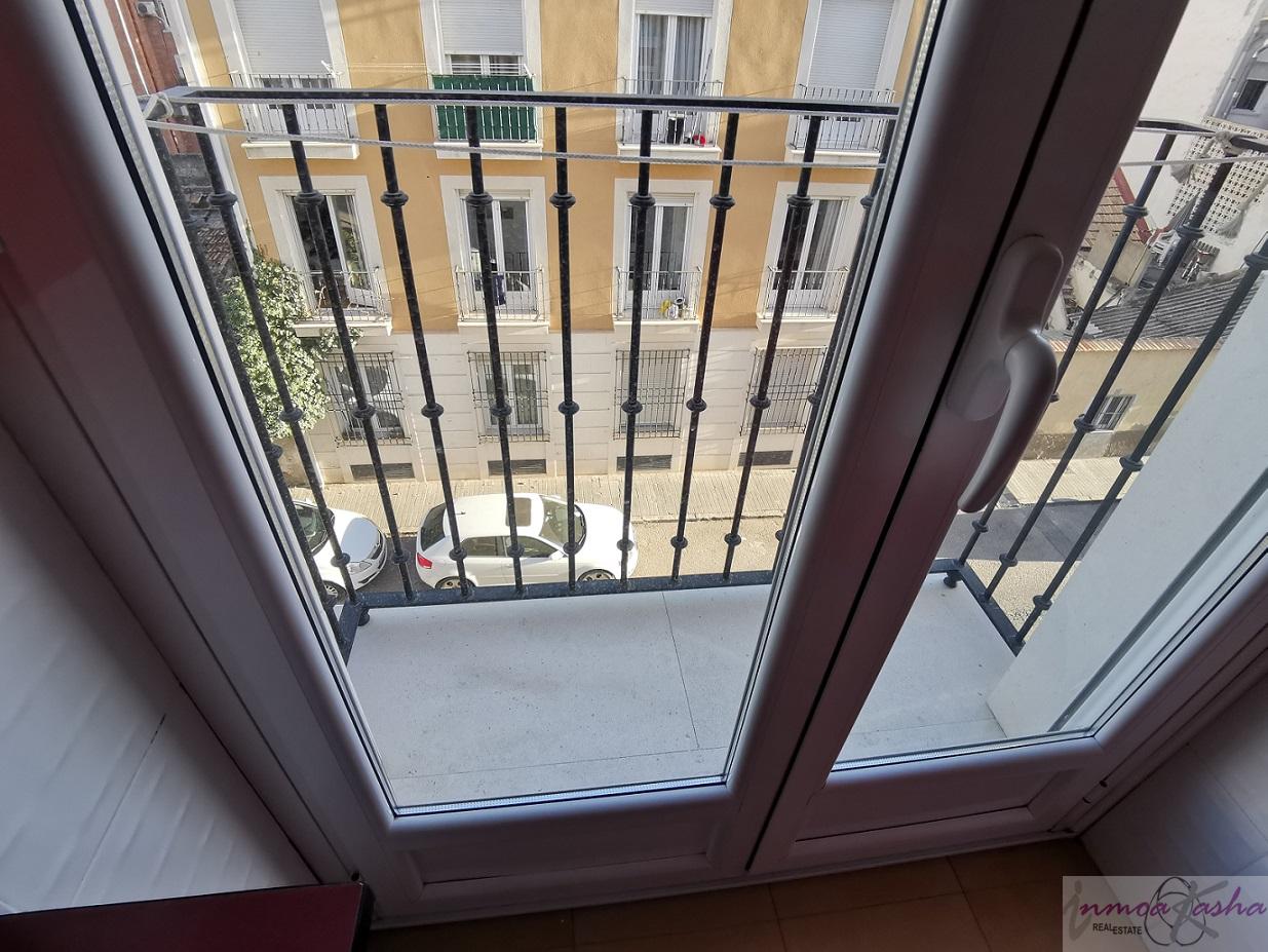 For sale of flat in Aranjuez