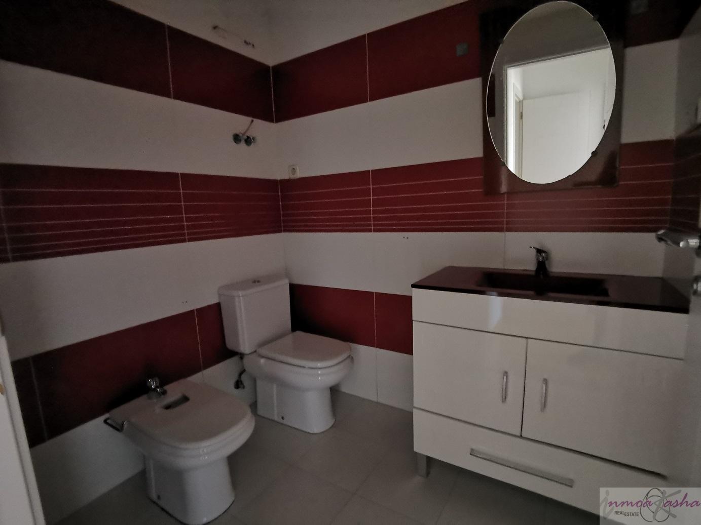 For sale of flat in Aranjuez