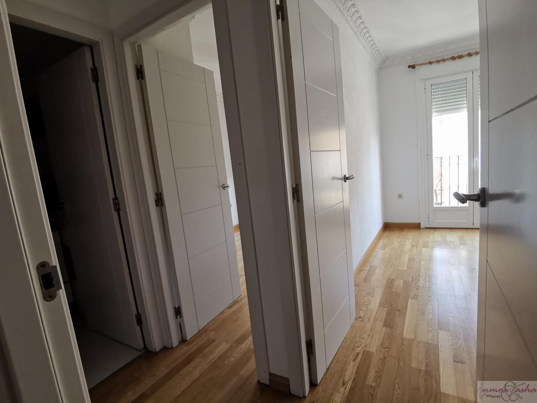 For sale of flat in Aranjuez