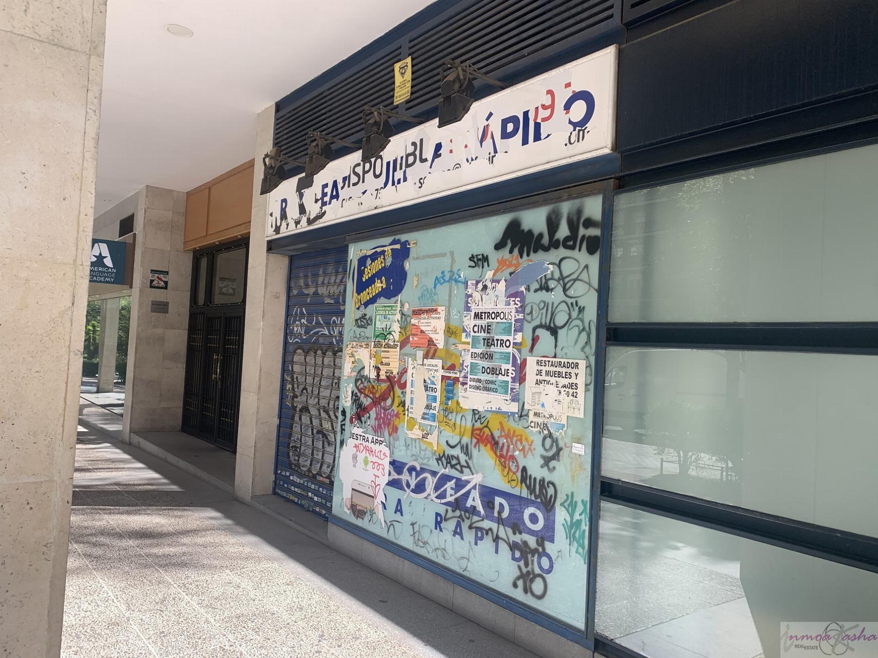 Venta de local comercial en Madrid