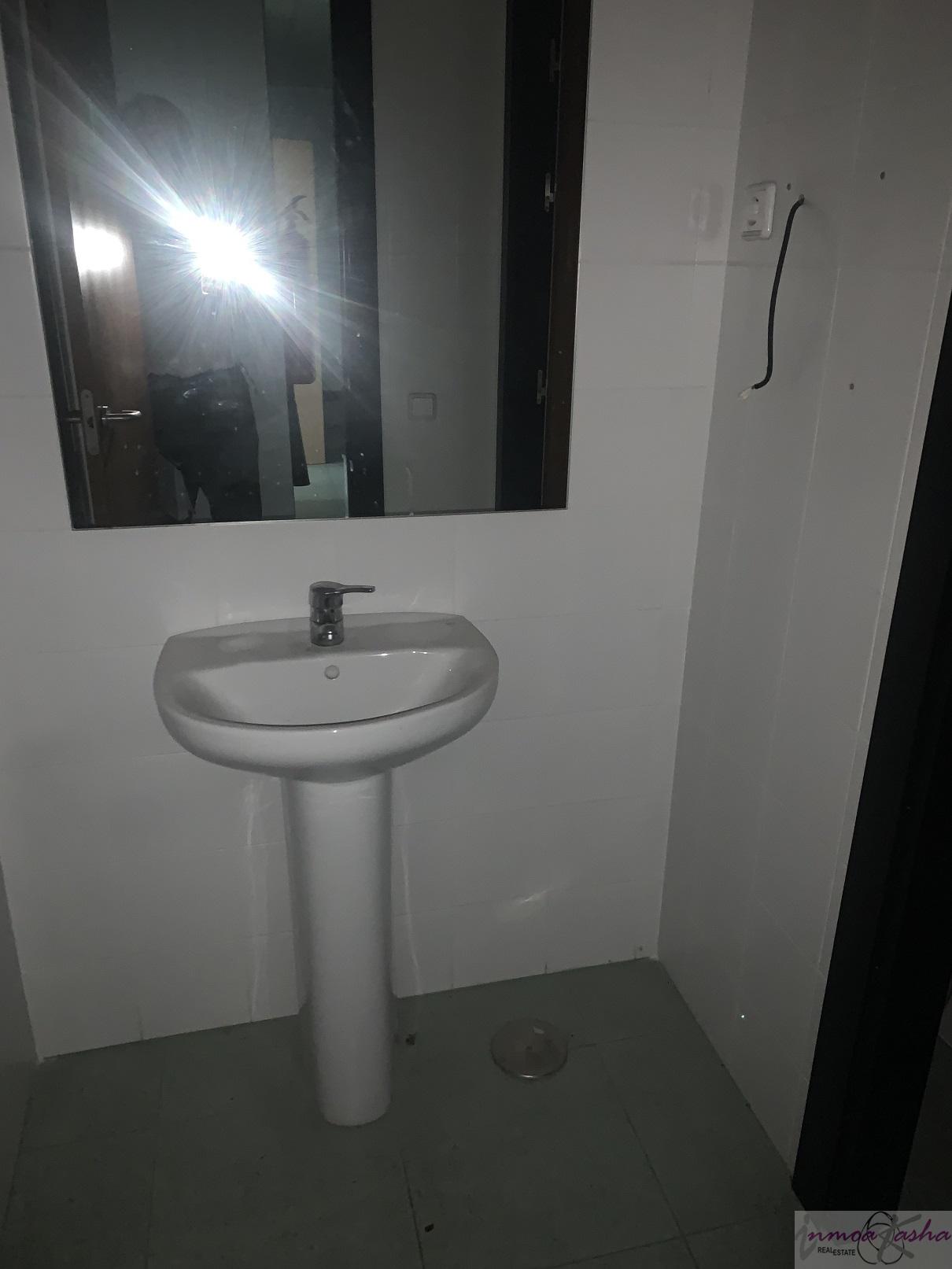 For sale of commercial in Coslada