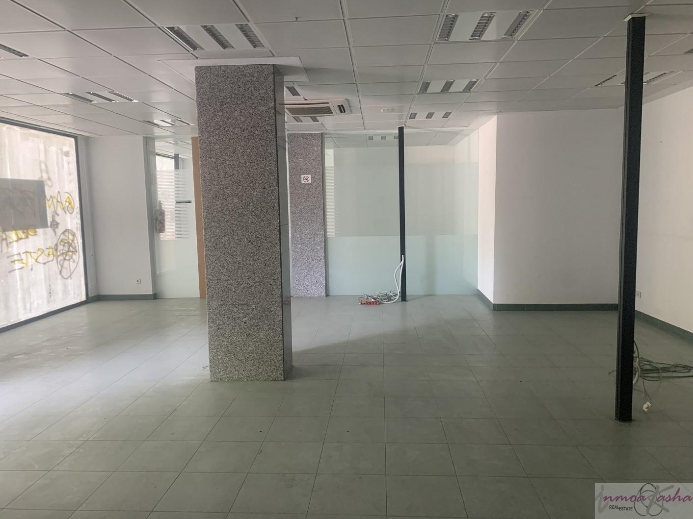 For sale of commercial in Coslada