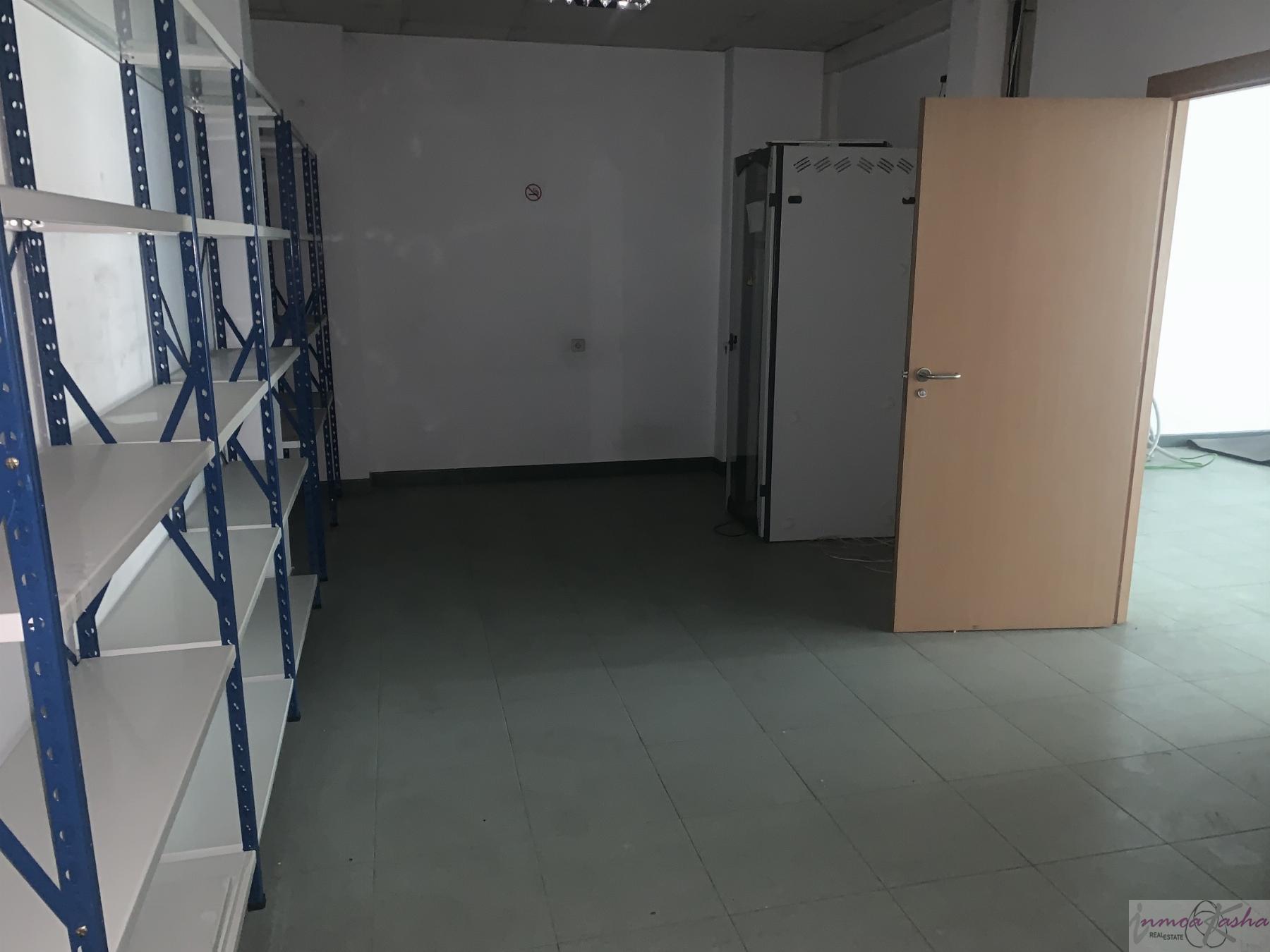 For sale of commercial in Coslada