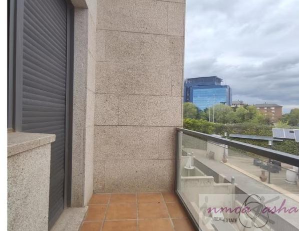 For sale of chalet in Madrid