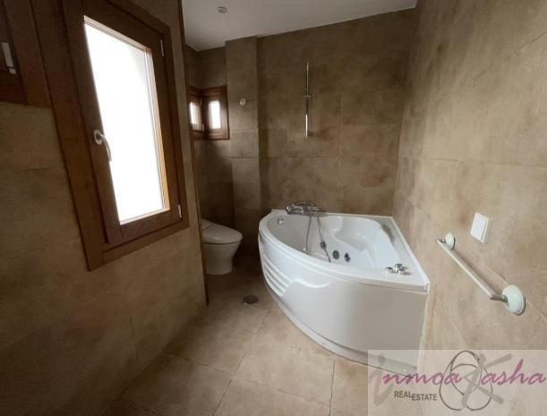 For sale of chalet in Madrid