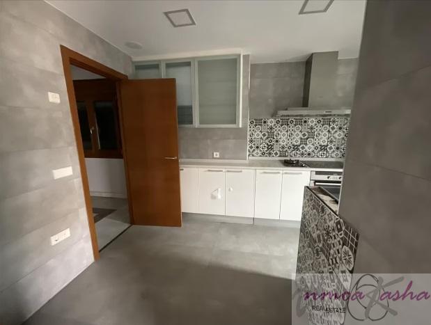 For sale of chalet in Madrid