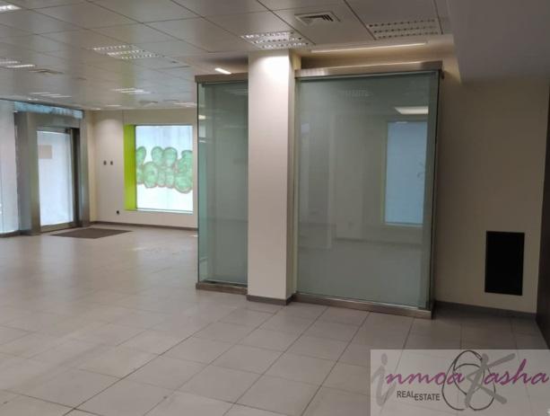 For sale of commercial in Madrid