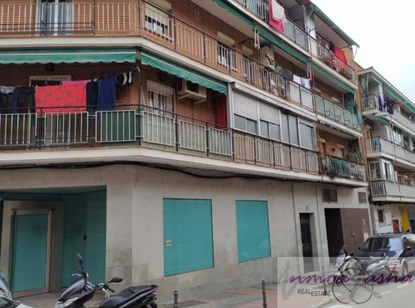 For sale of commercial in Madrid
