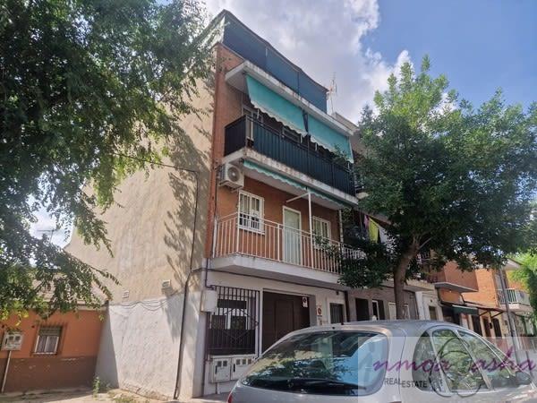 For sale of flat in Coslada