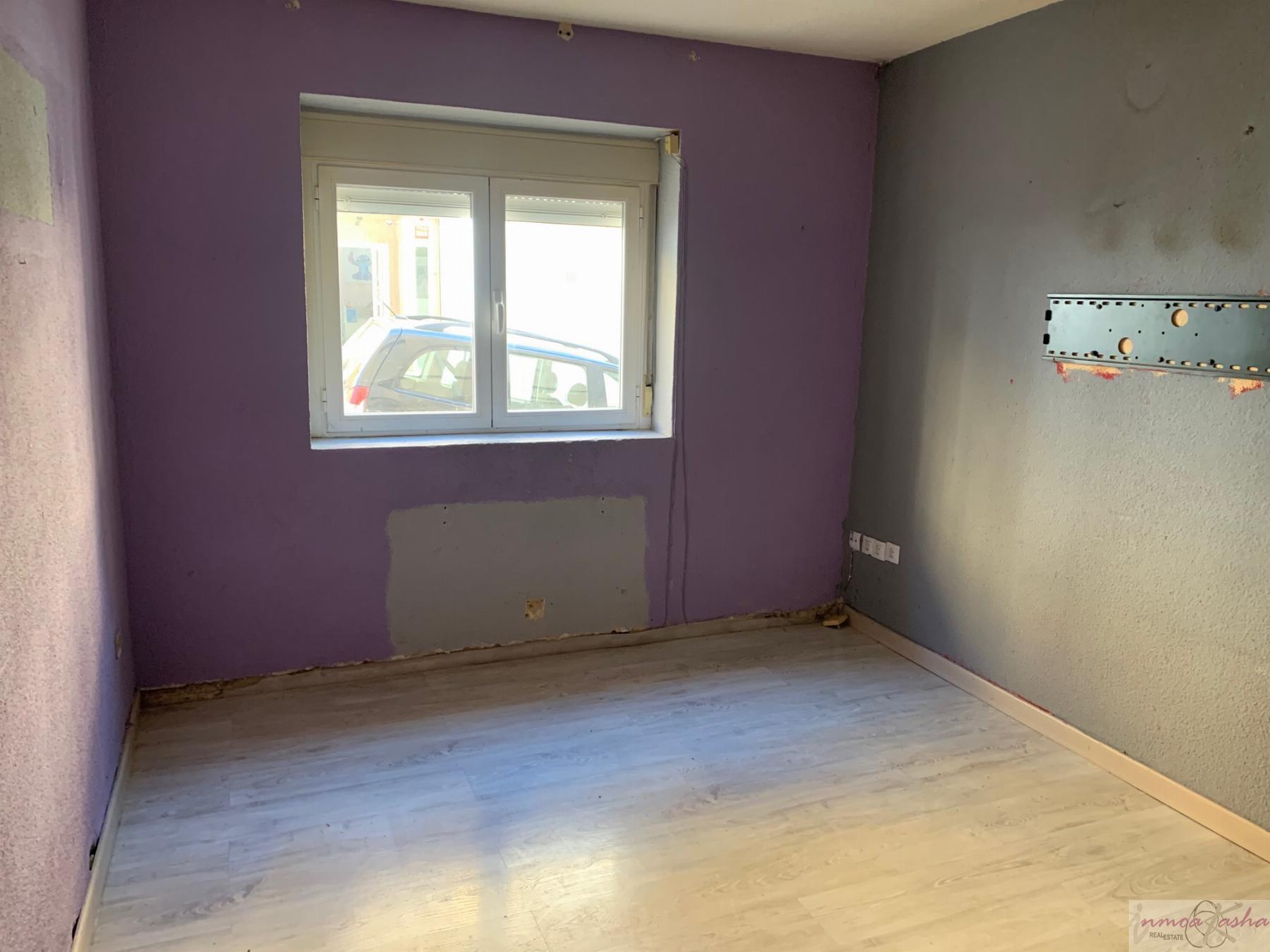 For sale of flat in San Lorenzo de El Escorial