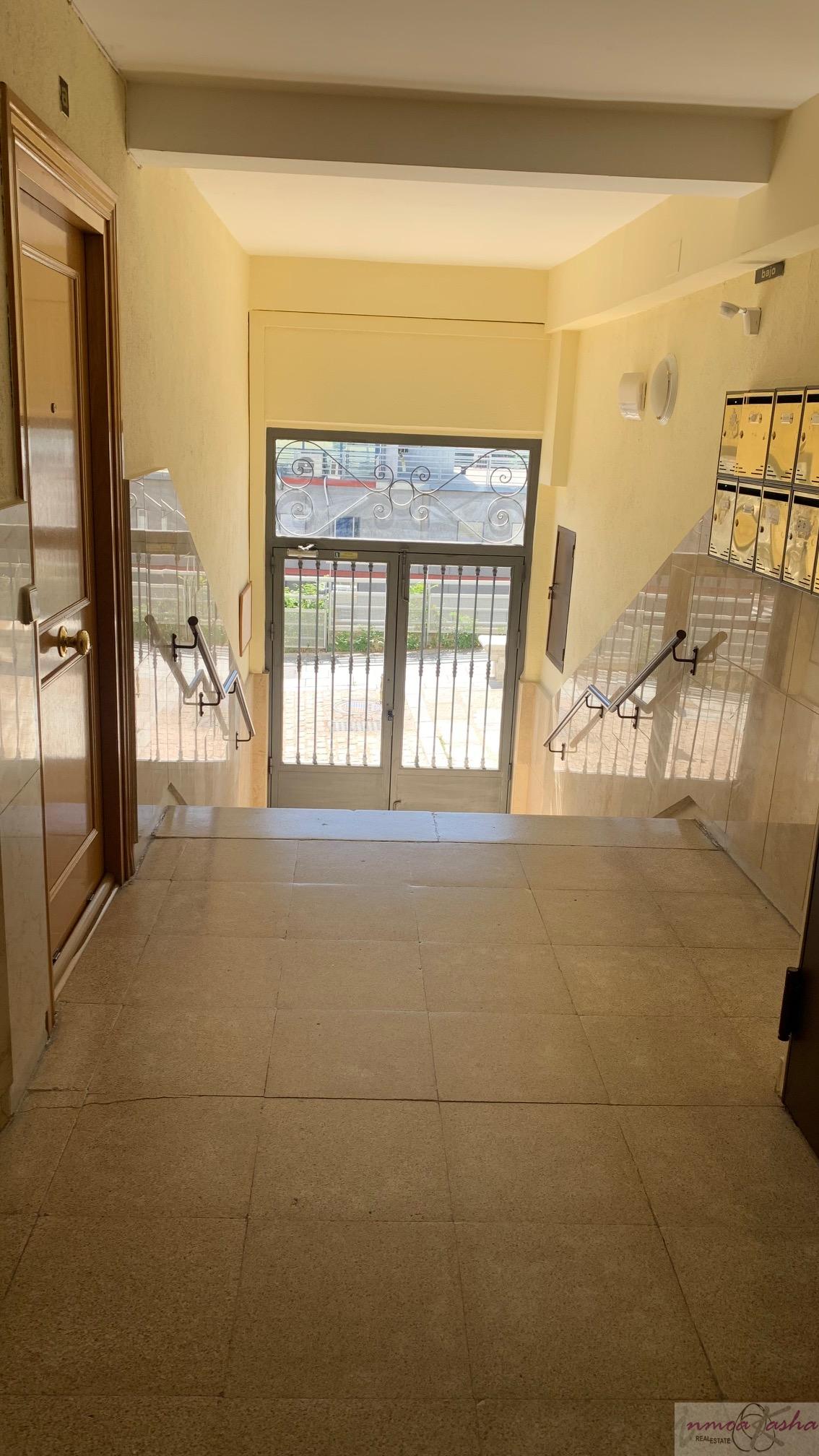 For sale of flat in San Lorenzo de El Escorial