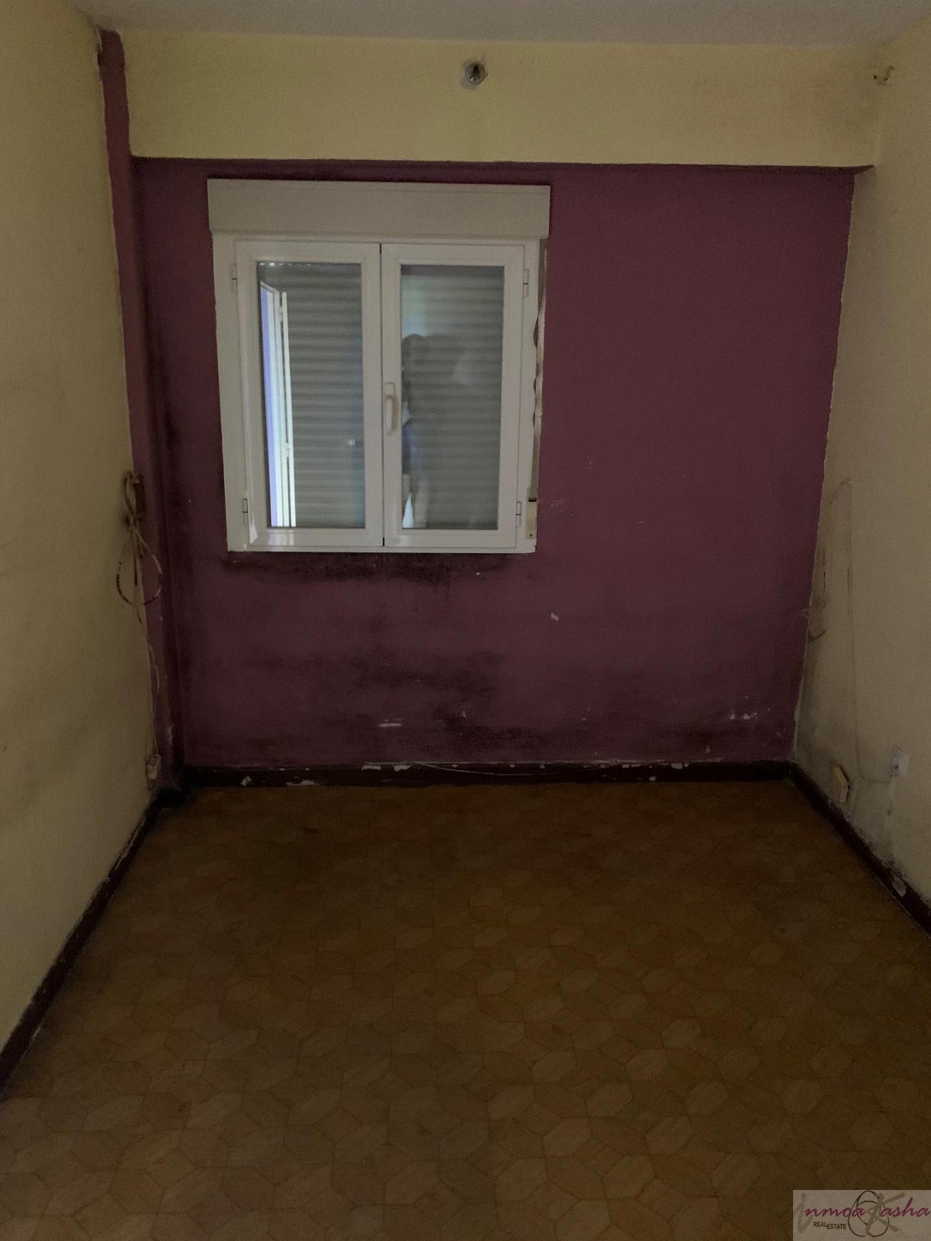 For sale of flat in San Lorenzo de El Escorial