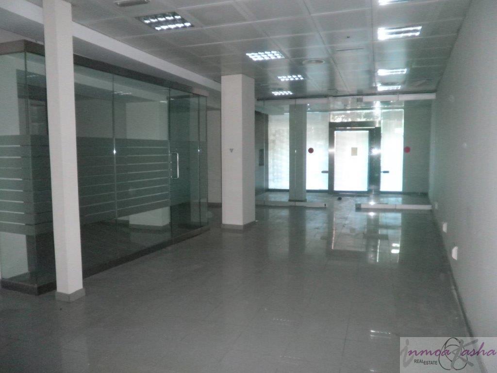 For rent of commercial in Madrid