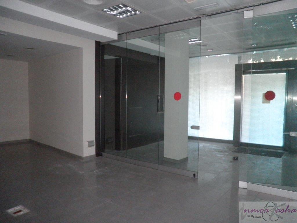 Venta de local comercial en Madrid