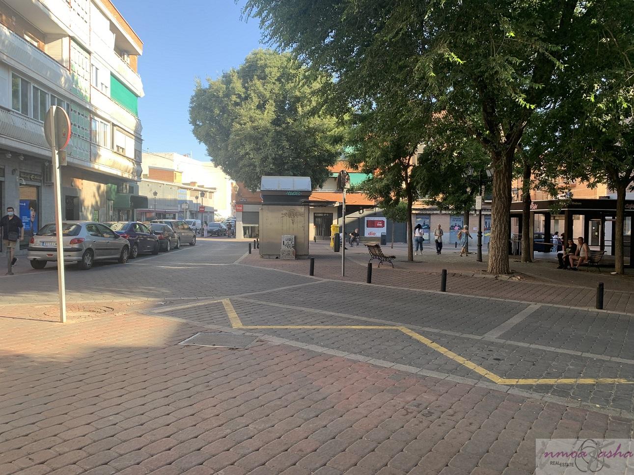For sale of commercial in Madrid