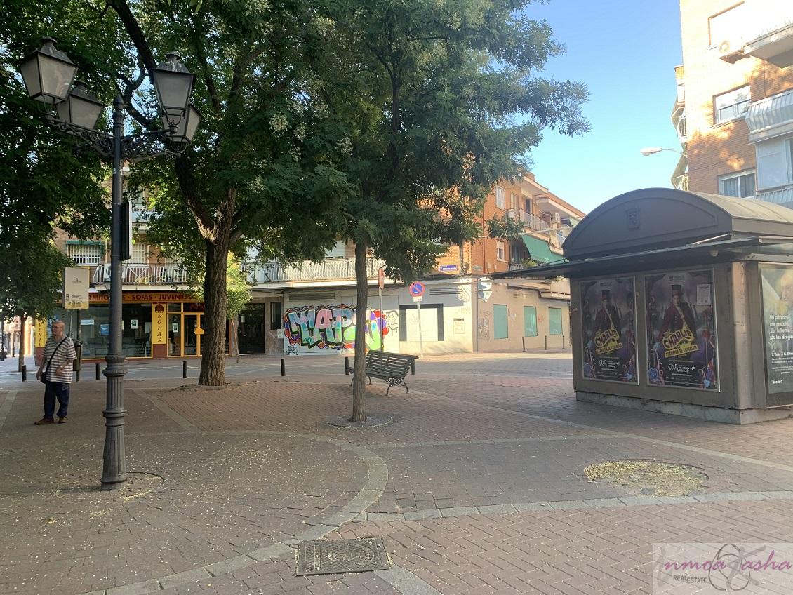 For sale of commercial in Madrid