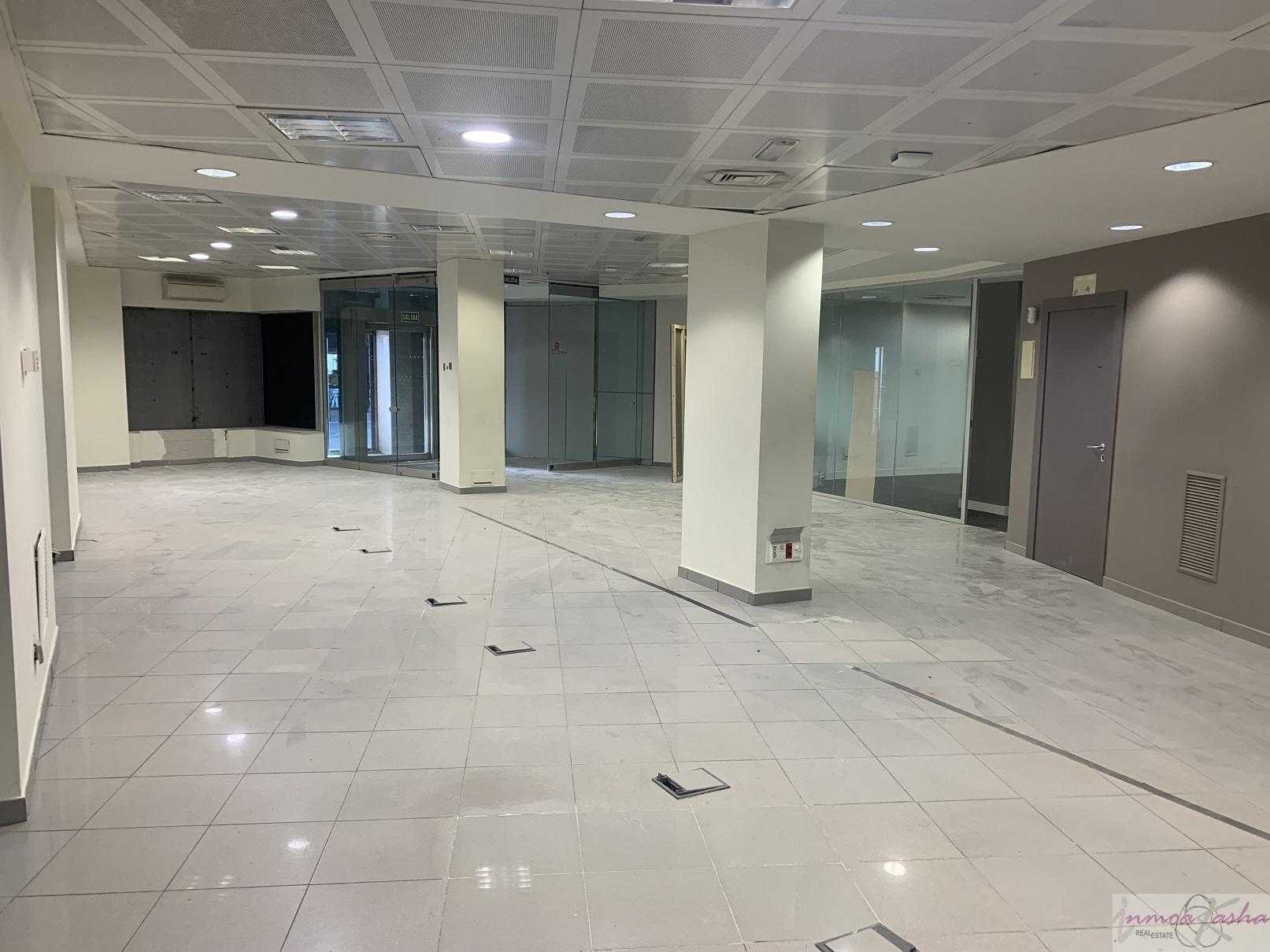 For sale of commercial in Madrid
