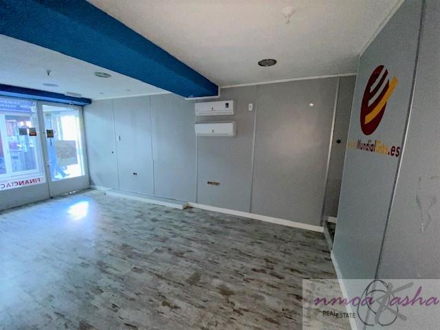 For sale of commercial in Madrid