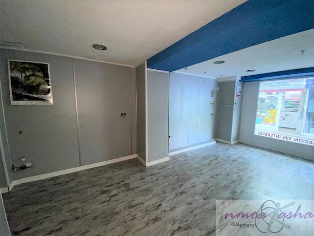 For sale of commercial in Madrid