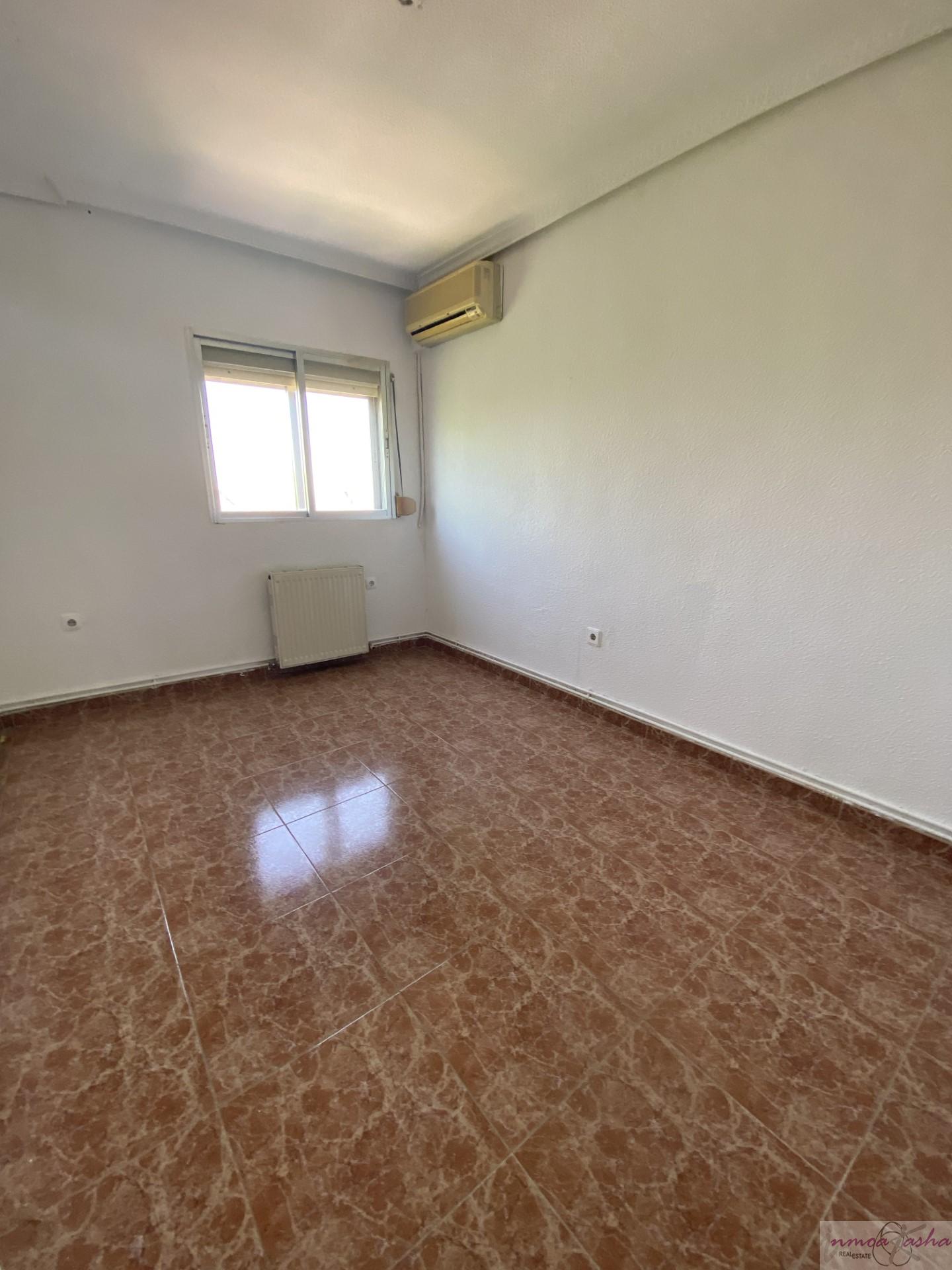 For sale of flat in Leganés