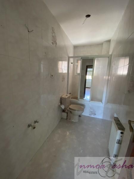 For sale of flat in Leganés