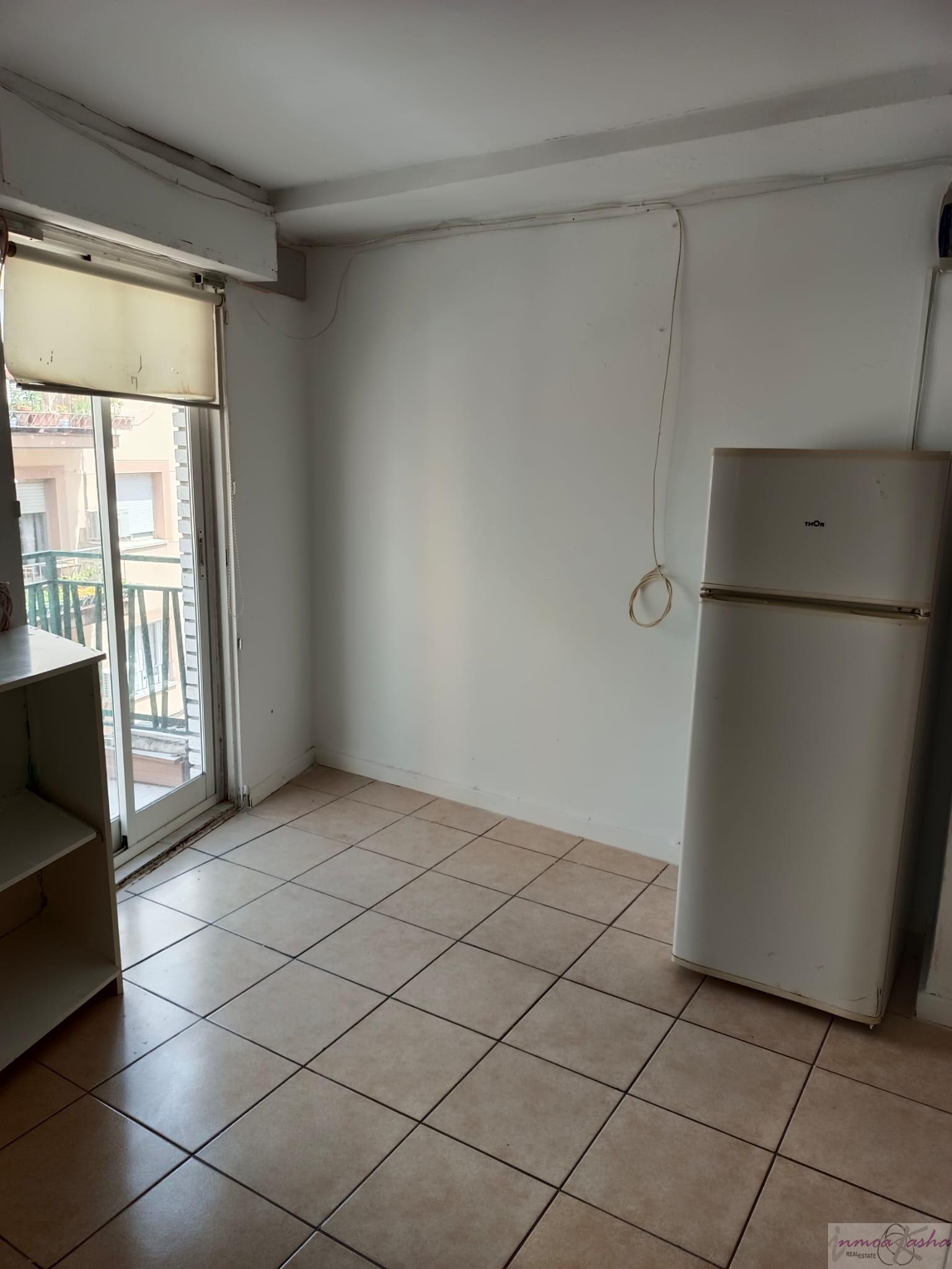 For sale of flat in Madrid