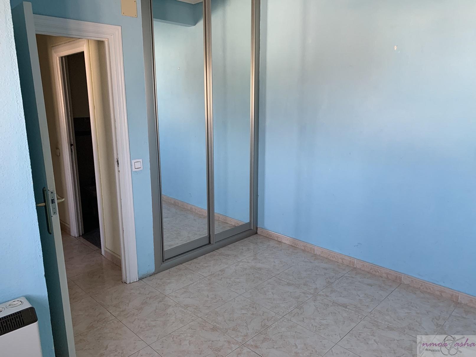 Venta de piso en Torres de la Alameda