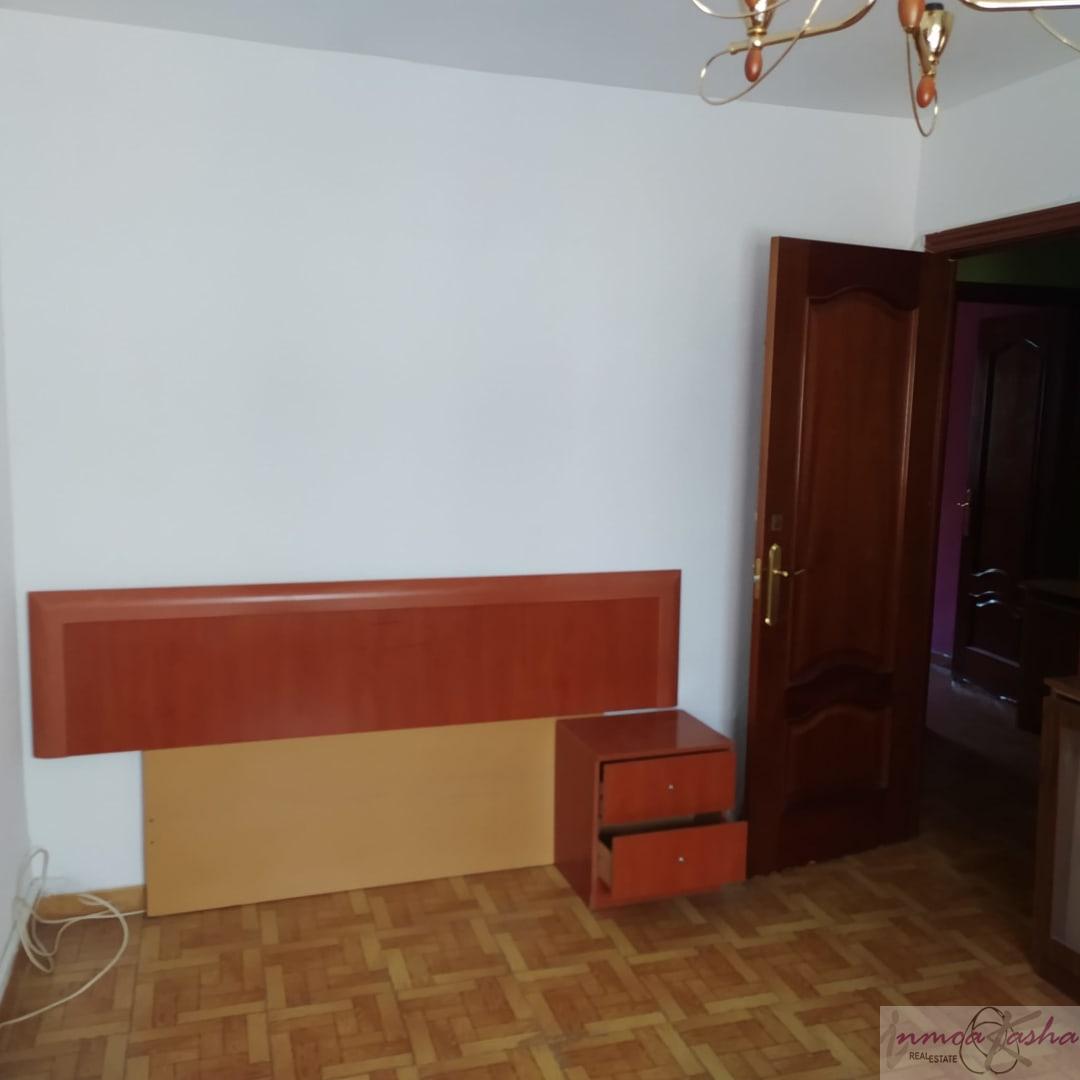 For sale of flat in Arganda del Rey