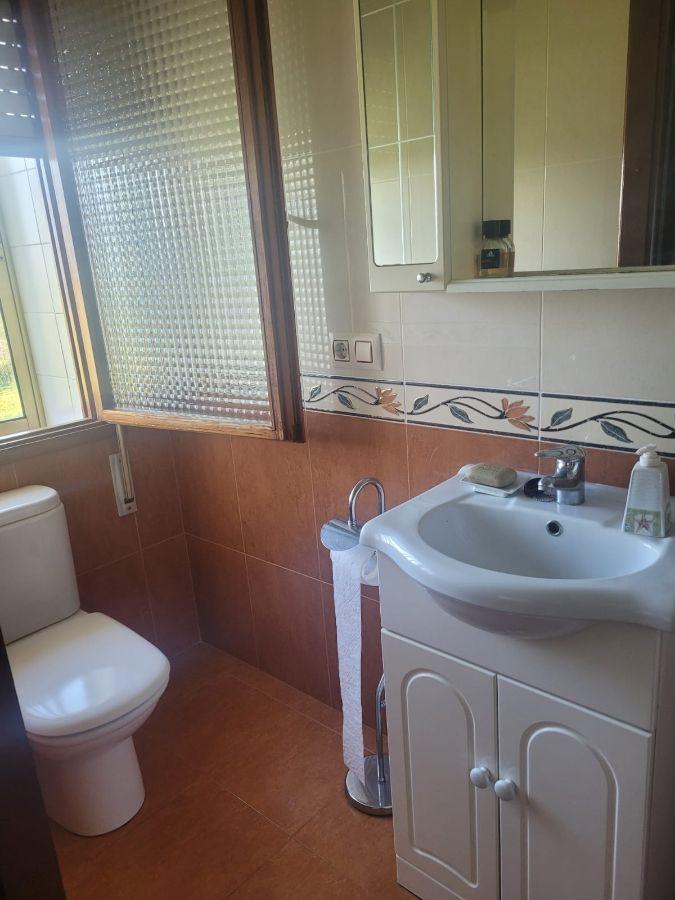 For sale of house in Villaviciosa