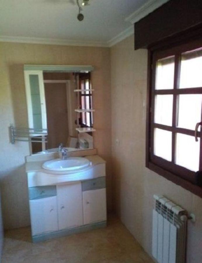 For sale of house in Cabranes