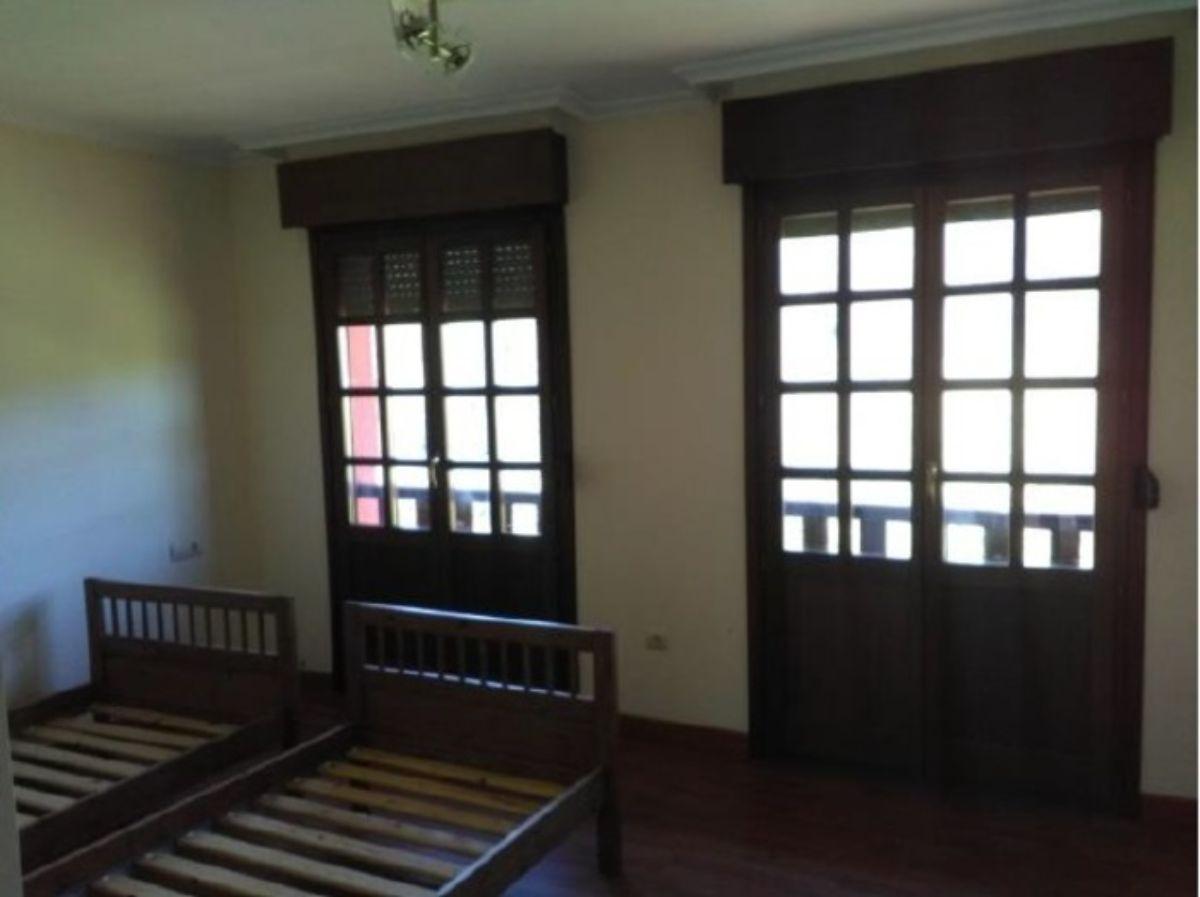 For sale of house in Cabranes