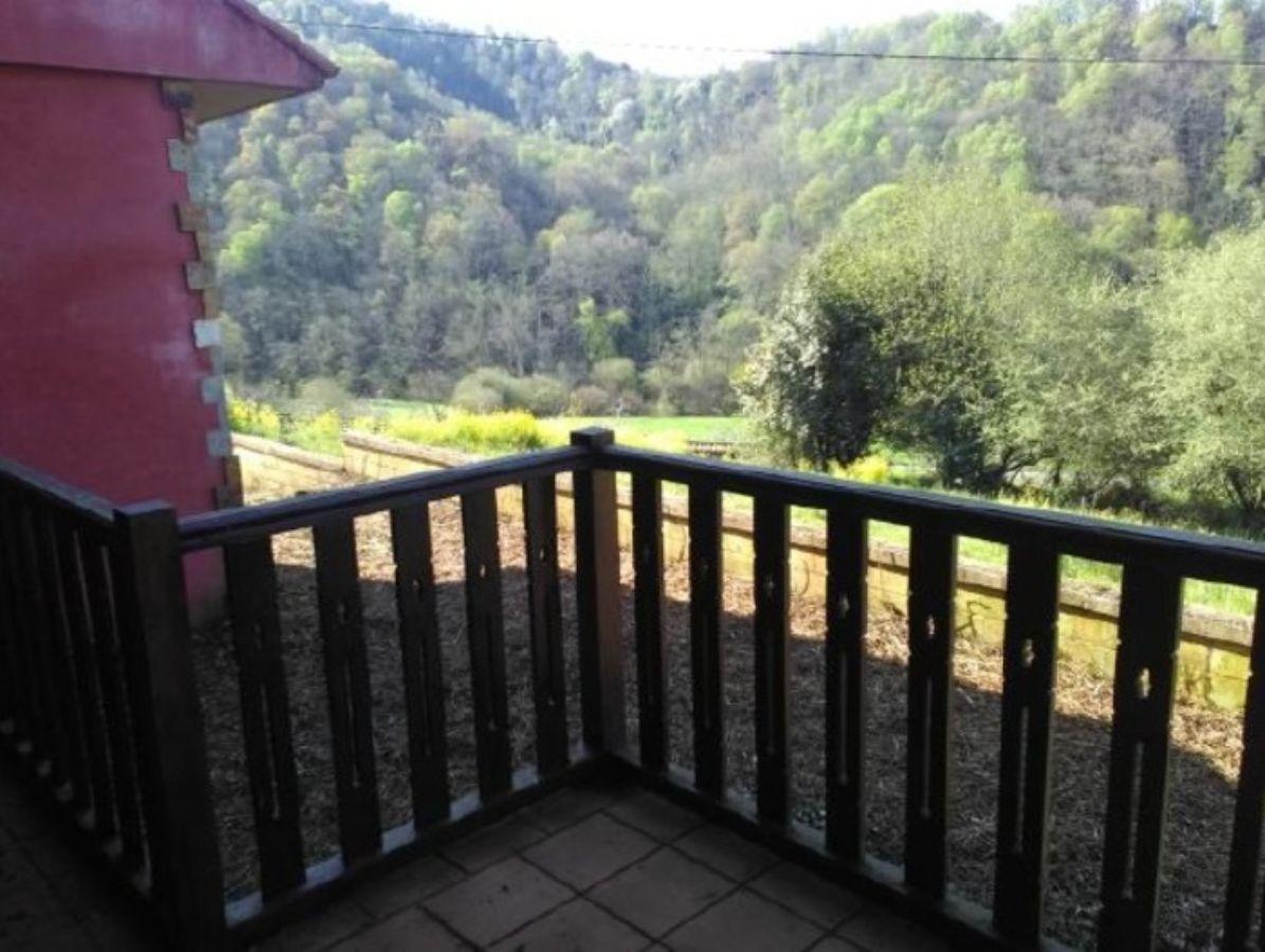 For sale of house in Cabranes