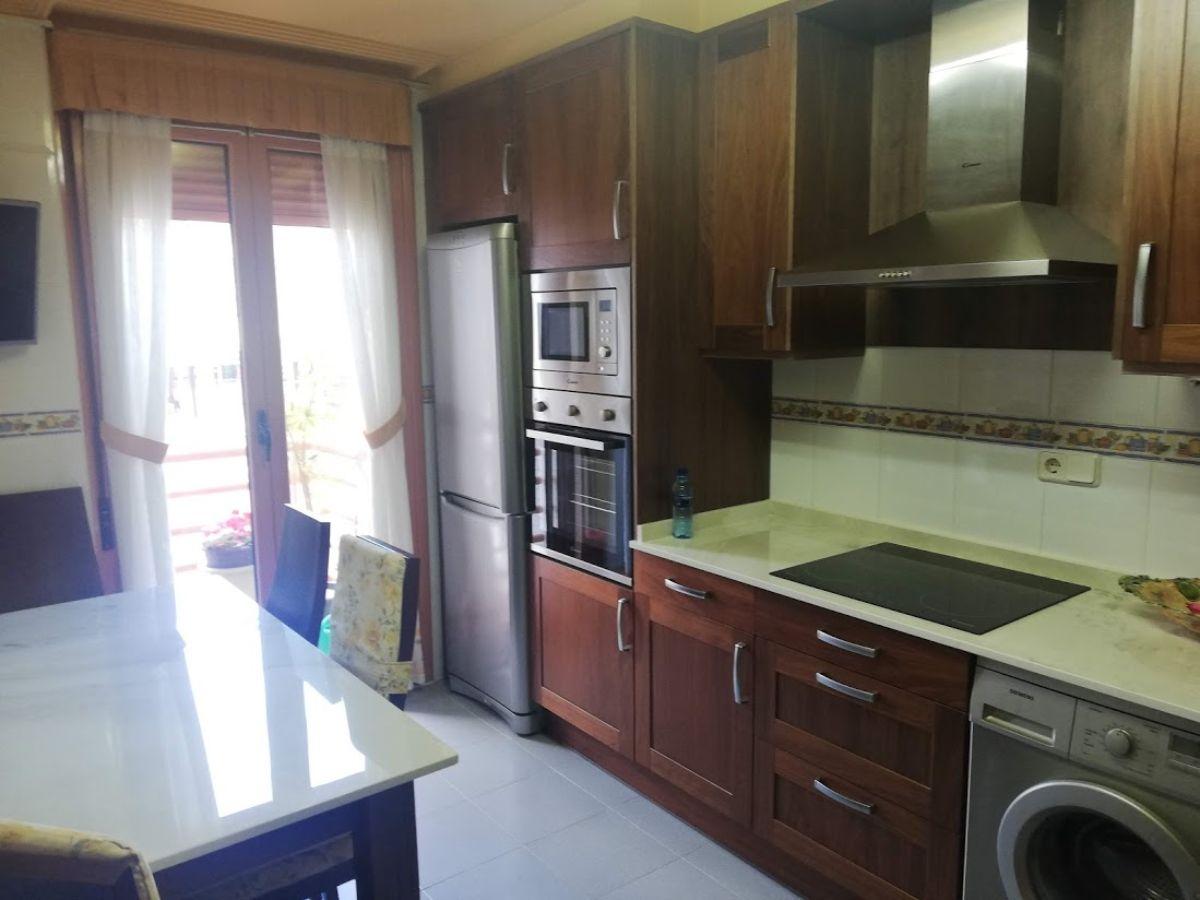 For sale of duplex in Villaviciosa