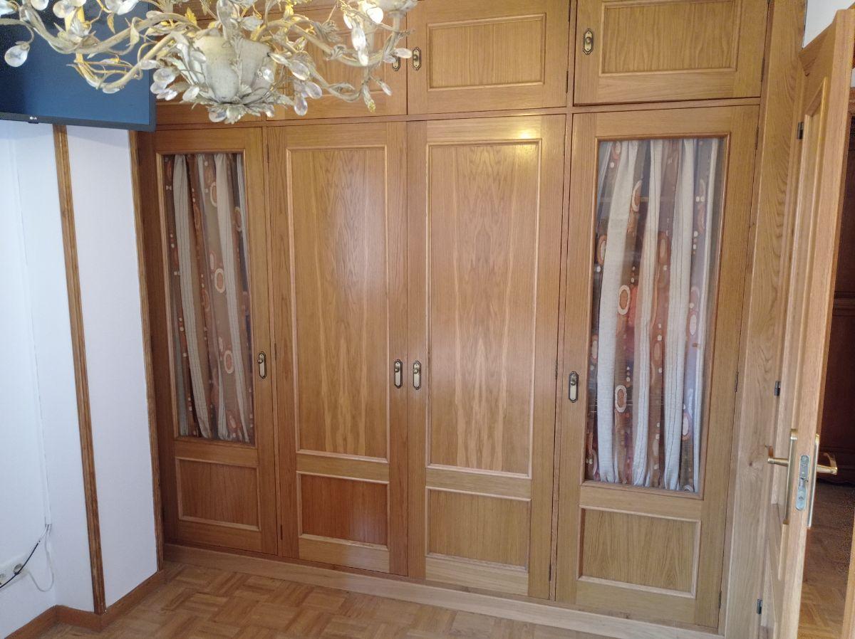 For sale of flat in Gijón