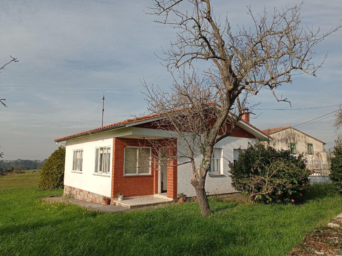 Venta de casa en Villaviciosa