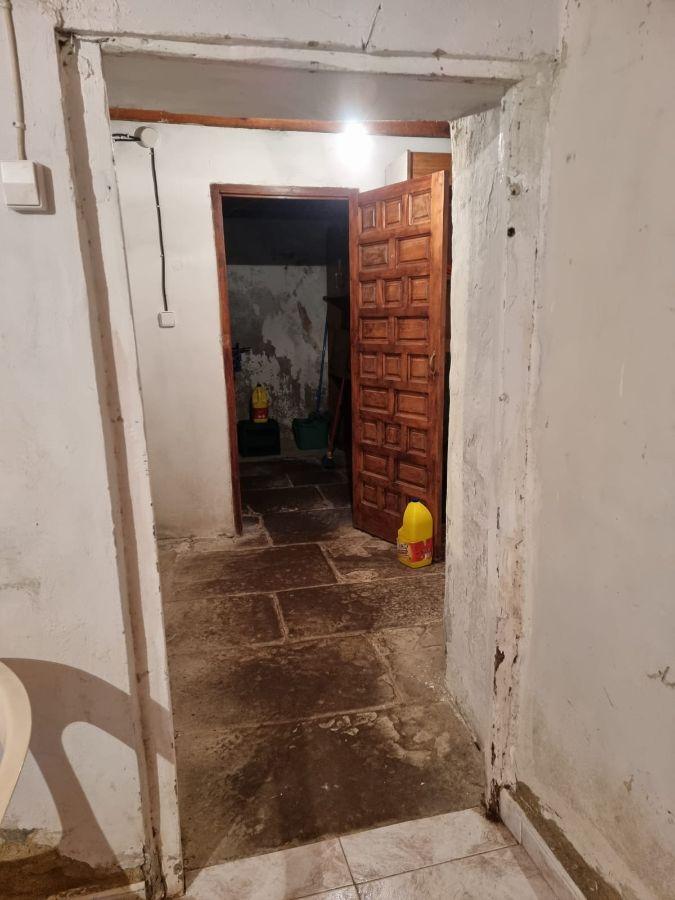 For sale of house in Villaviciosa