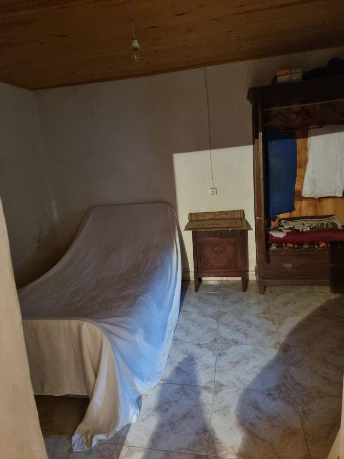 For sale of house in Villaviciosa