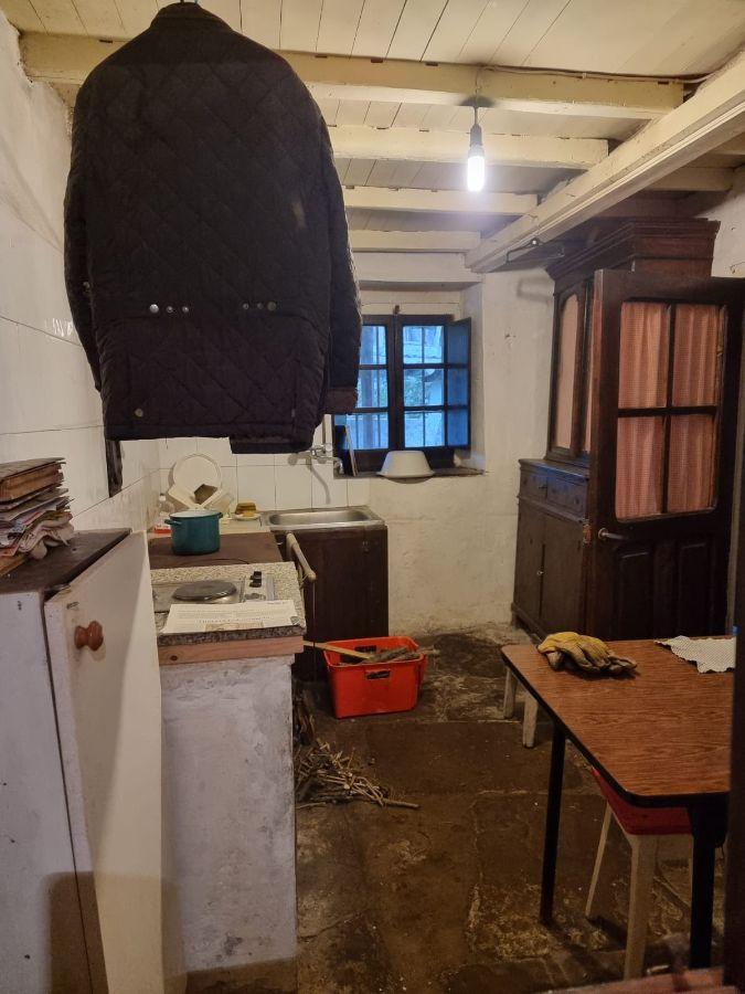 For sale of house in Villaviciosa