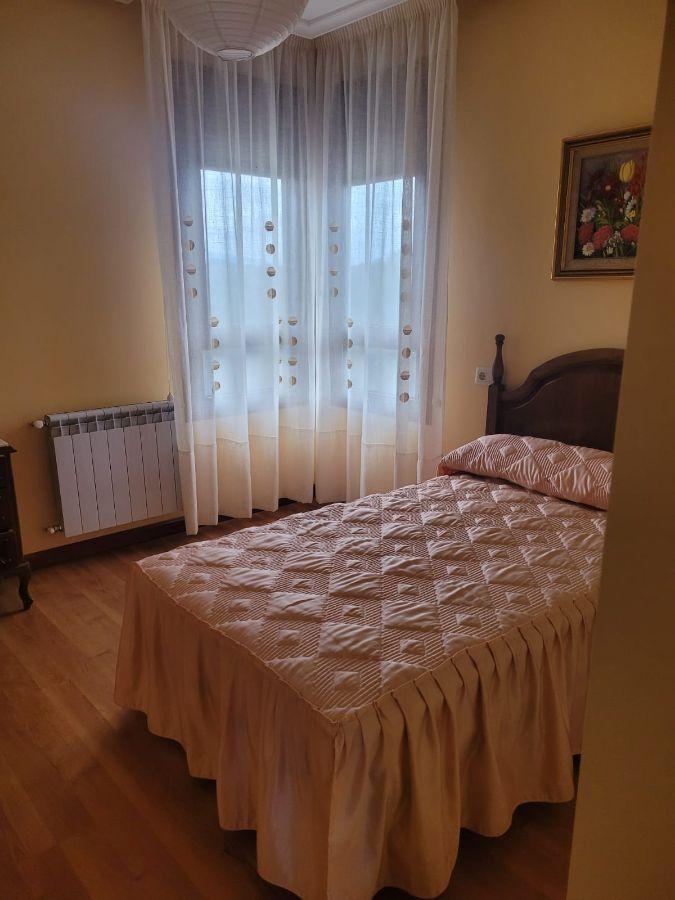Venta de casa en Villaviciosa