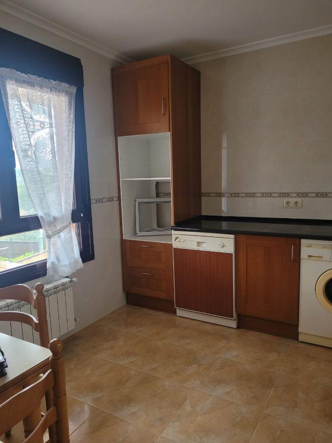 Venta de casa en Villaviciosa