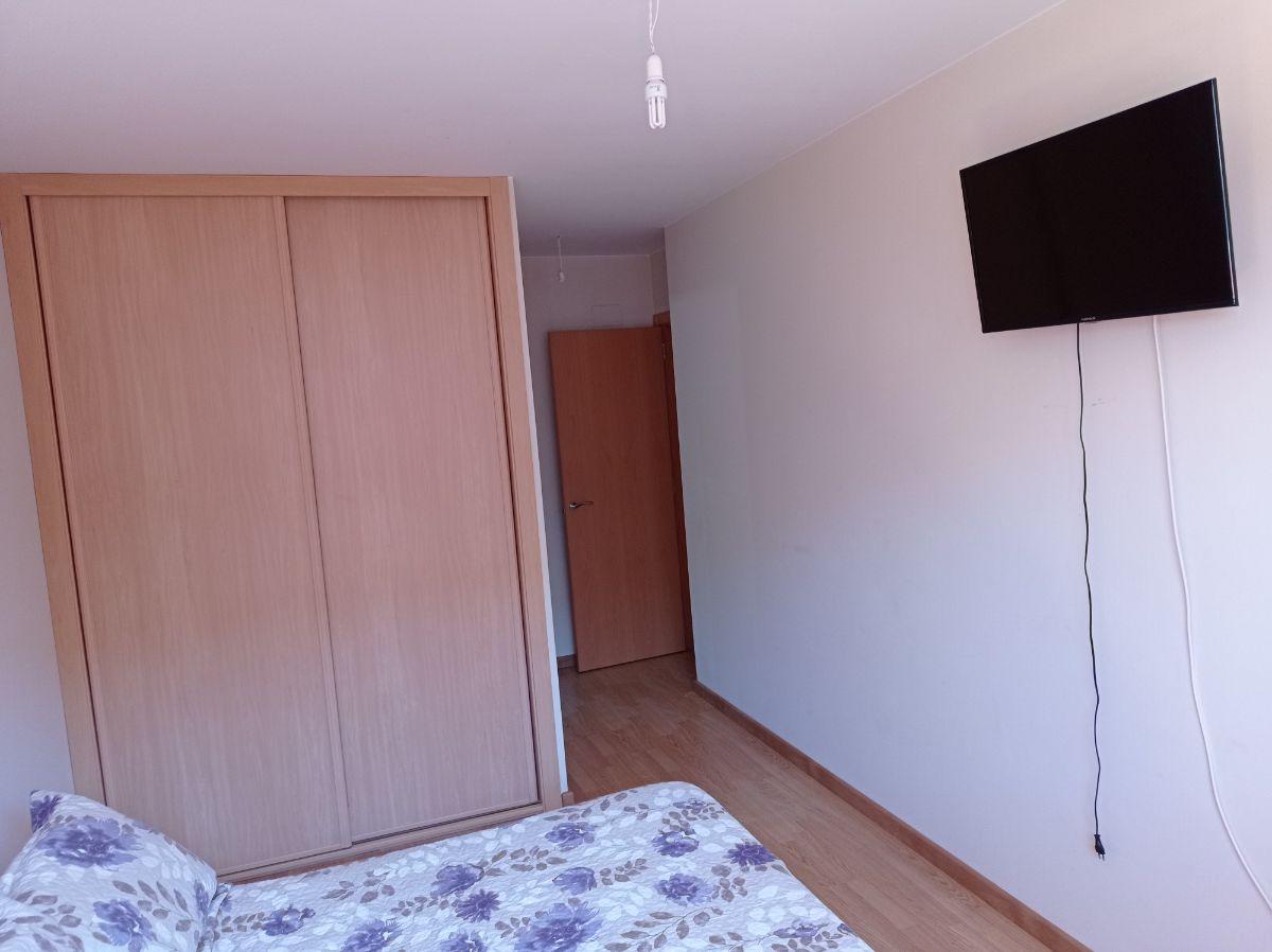 For sale of flat in Villaviciosa