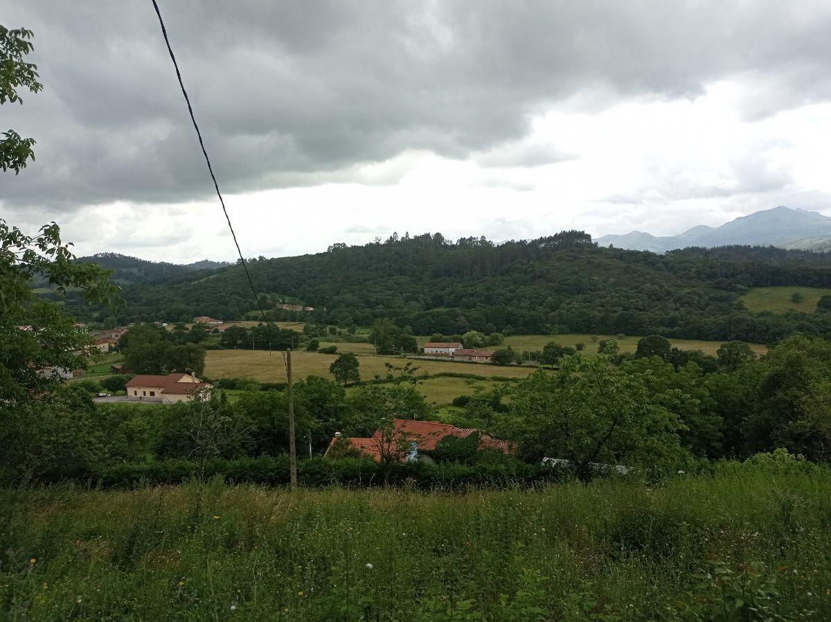 Venta de casa en Sariego