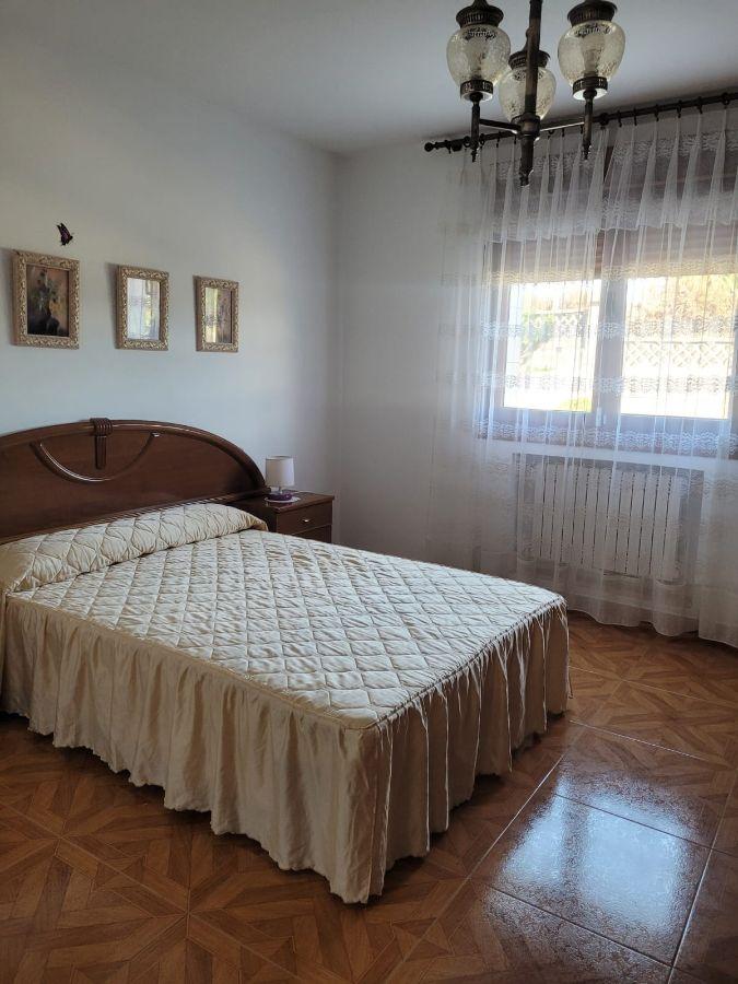 Venta de casa en Villaviciosa