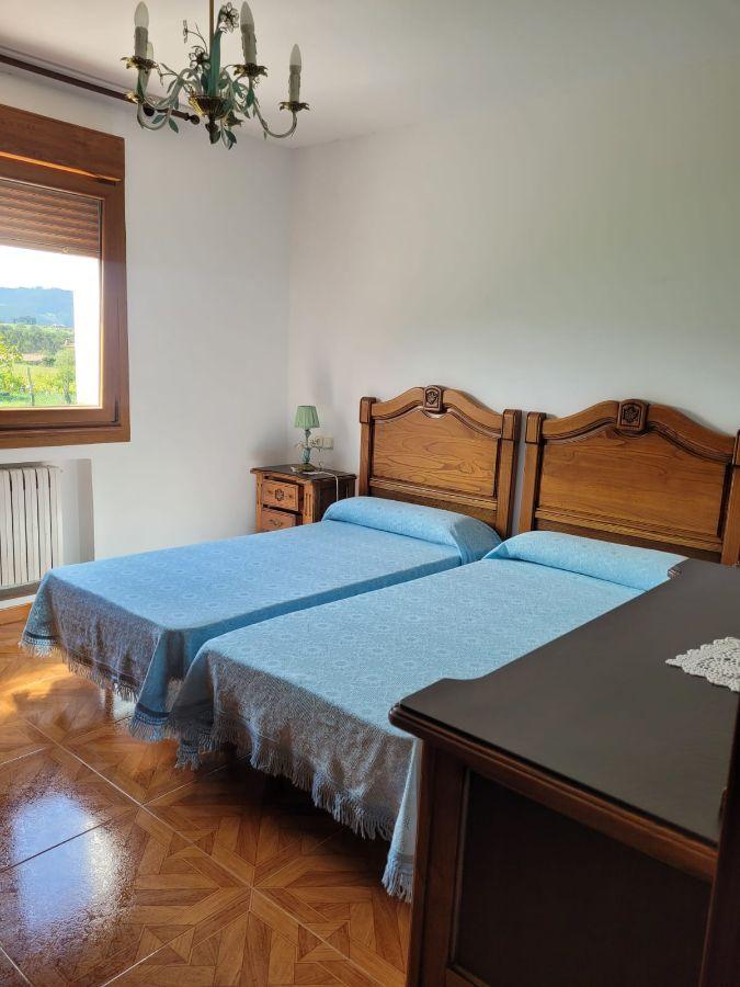 Venta de casa en Villaviciosa