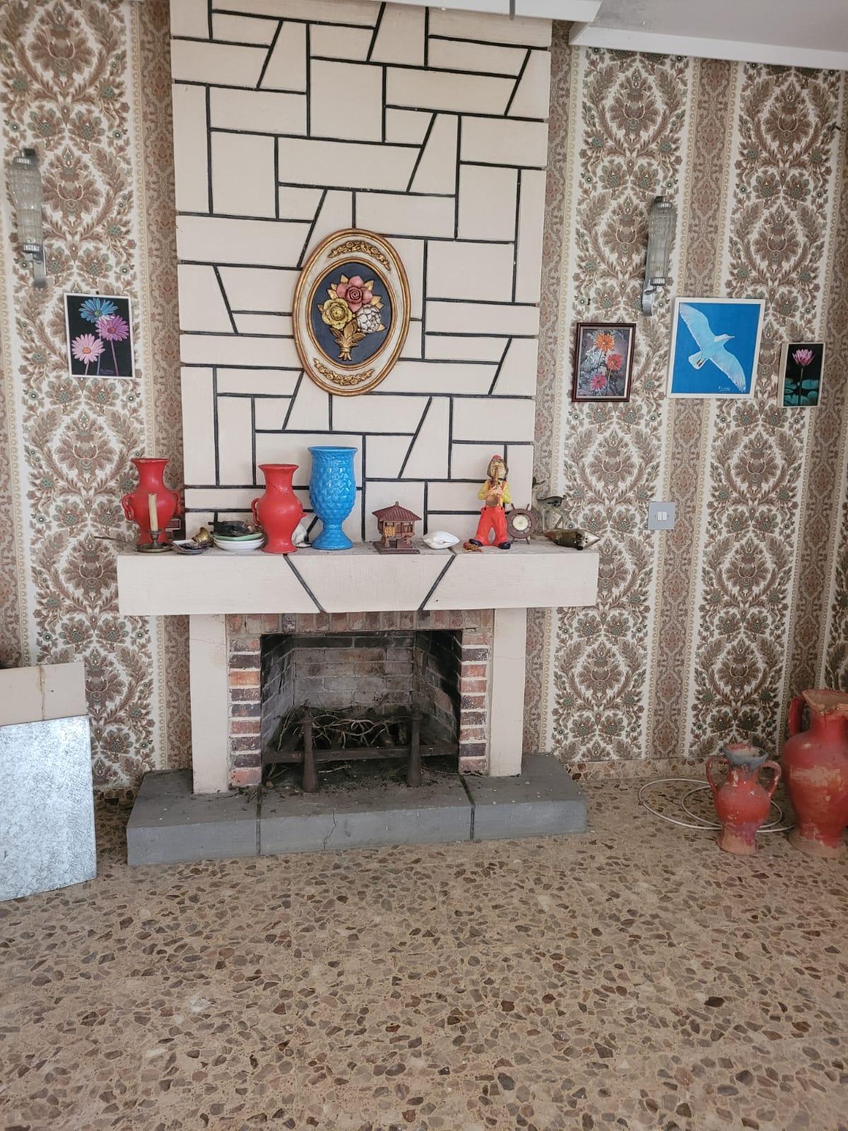 For sale of house in Villaviciosa