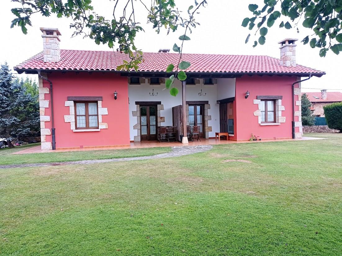 Venta de casa en Villaviciosa