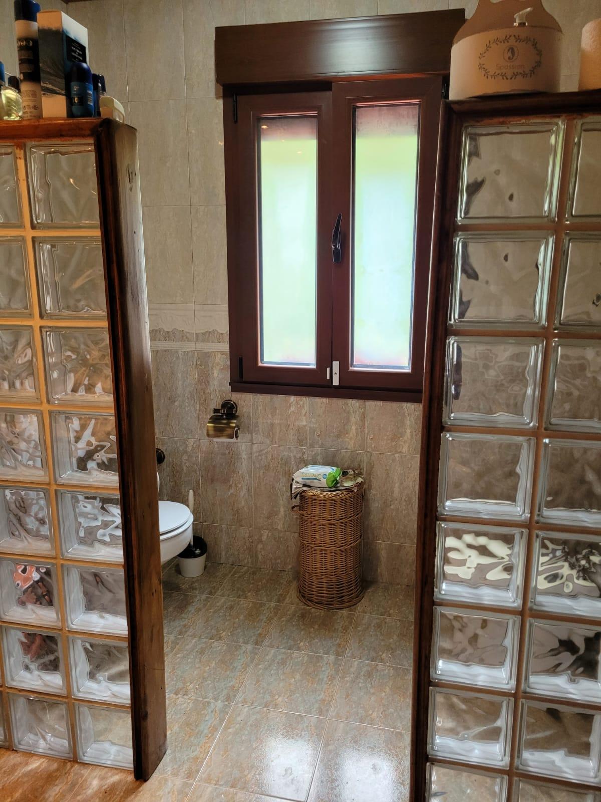 For sale of house in Villaviciosa