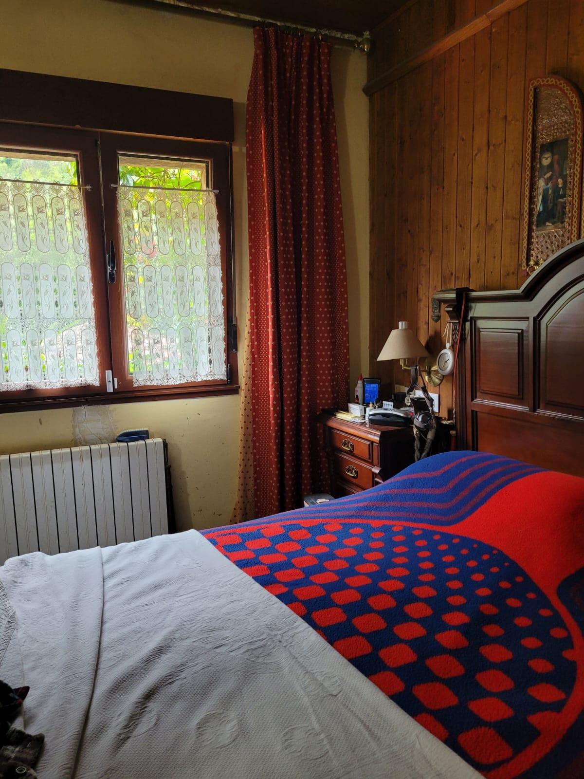 For sale of house in Villaviciosa